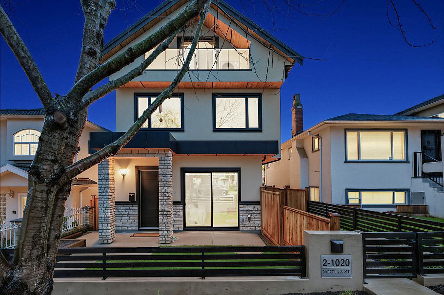 2 1020 Nootka Street Vancouver, BC - 37