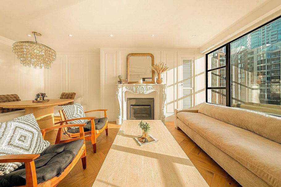 302 1008 Beach Avenue Vancouver, BC - 2