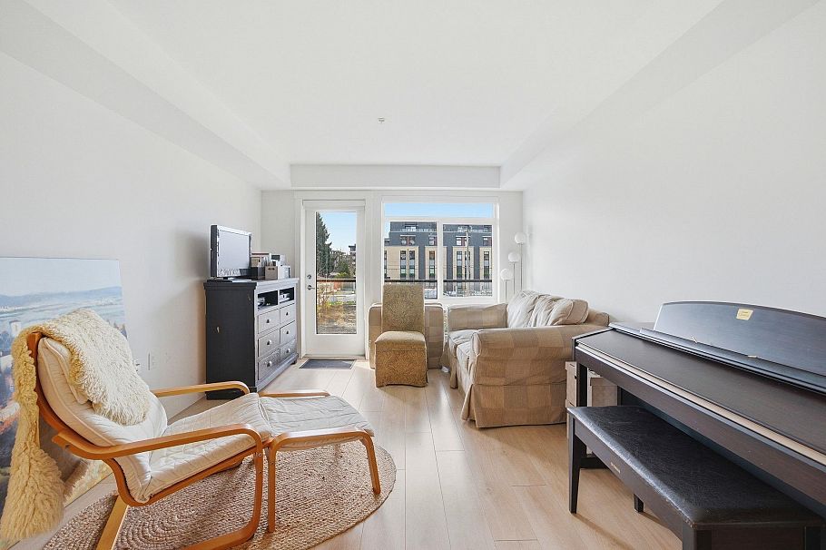 204 1519 Crown Street North Vancouver, BC - 5