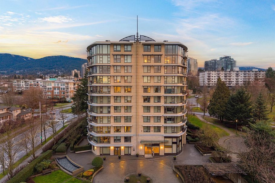 PH8 683 W Victoria Park North Vancouver, BC - 40