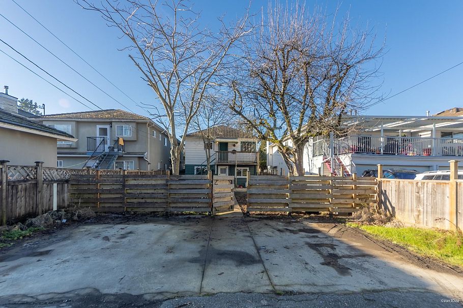 4736 Knight Street Vancouver, BC - 23