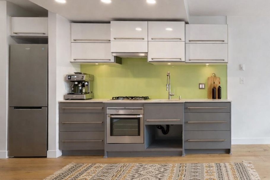 710 718 Main Street Vancouver, BC - 5