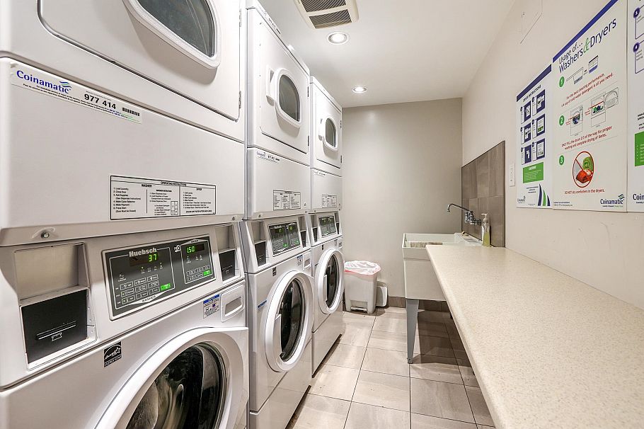 205 665 E 6th Avenue Vancouver, BC - 18