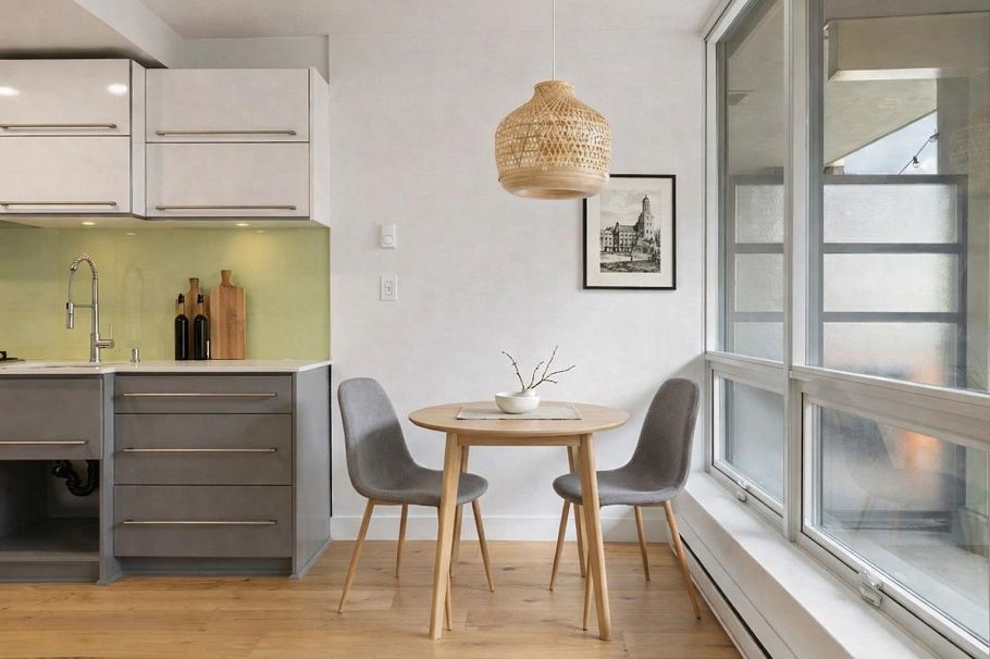 710 718 Main Street Vancouver, BC - 4