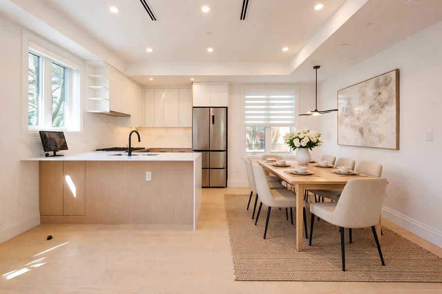 2890 Grant Street Vancouver, BC - 4