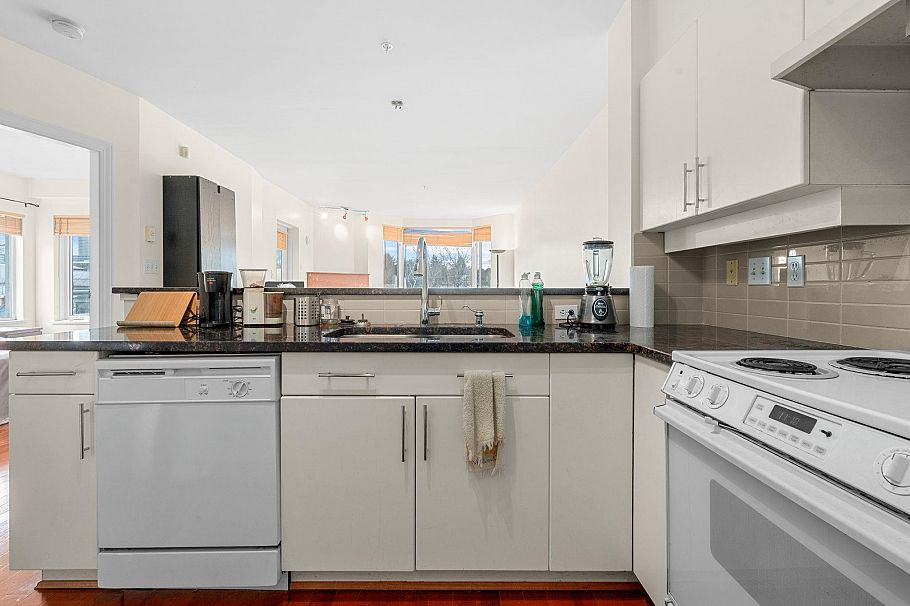 409 1688 Cypress Street Vancouver, BC - 15