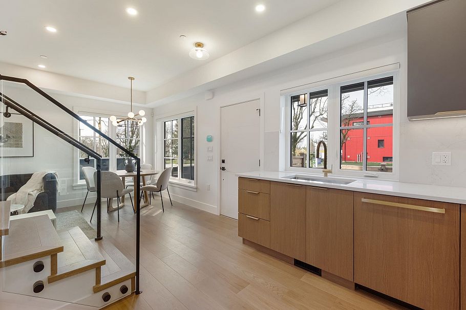 2 550 Kaslo Street Vancouver, BC - 14