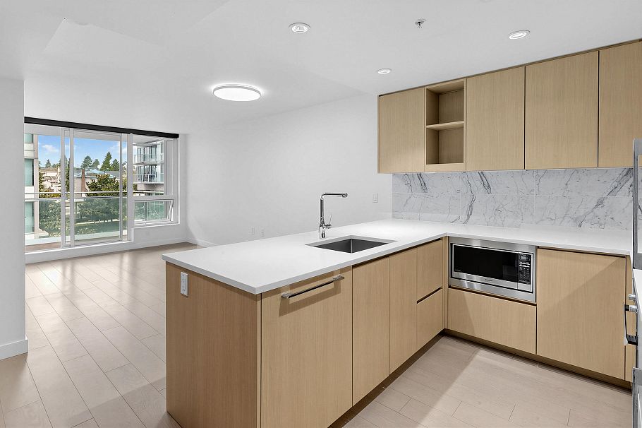 611 455 SW Marine Drive Vancouver, BC - 1