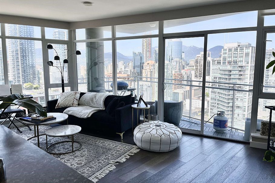 3503 1372 Seymour Street Vancouver, BC - 1