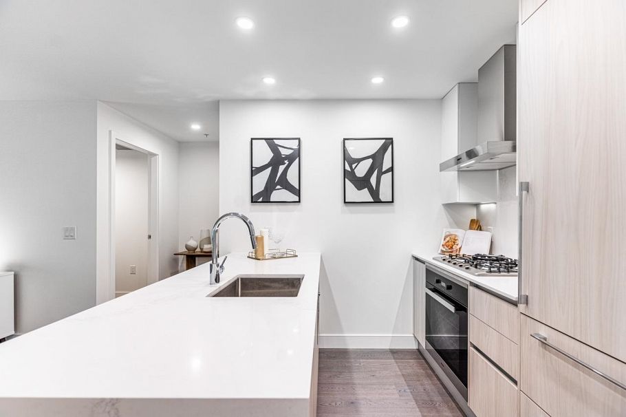 209 488 W 58th Avenue Vancouver, BC - 8