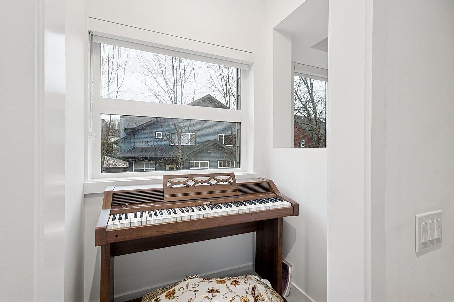 21 856 Orwell Street North Vancouver, BC - 13