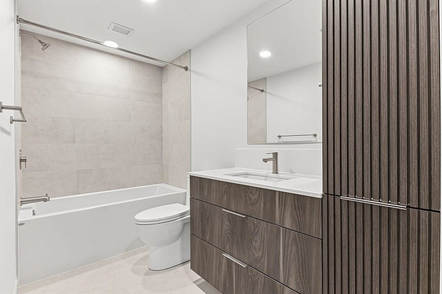 203 3590 W 39th Avenue Vancouver, BC - 14