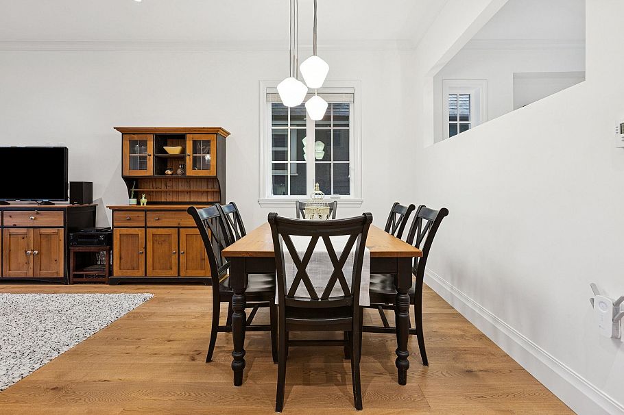 2975 W 15th Avenue Vancouver, BC - 15