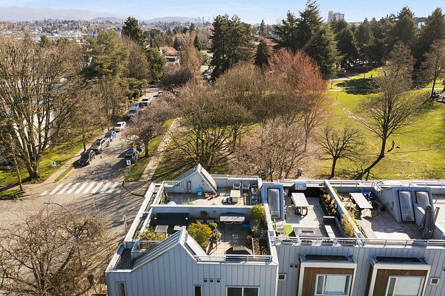 350 E 7th Avenue Vancouver, BC - 24