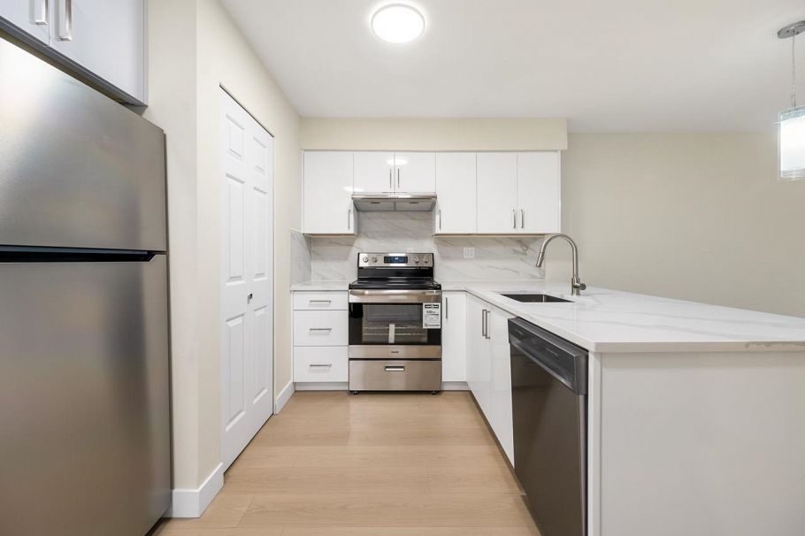 205 1823 E Georgia Street Vancouver, BC - 17