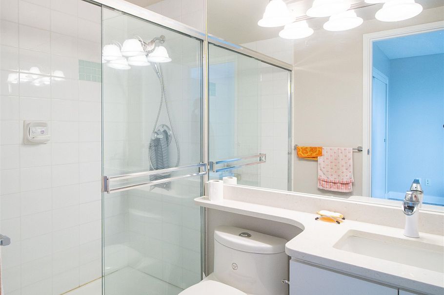 302 588 Broughton Street Vancouver, BC - 14