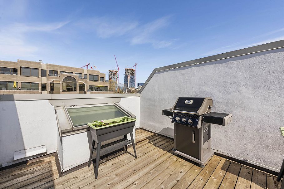 1858 W 1st Avenue Vancouver, BC - 29