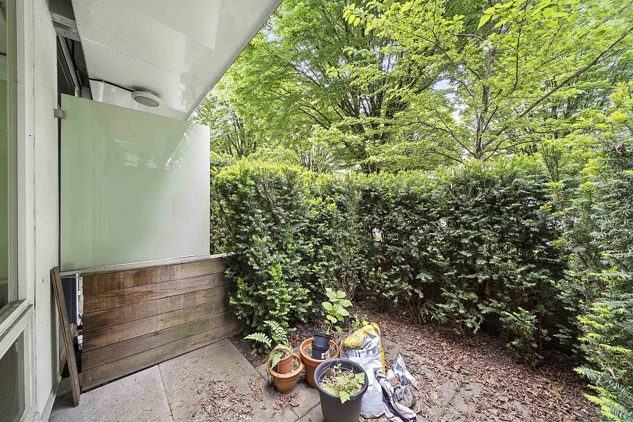 10 1419 E 1st Avenue Vancouver, BC - 22