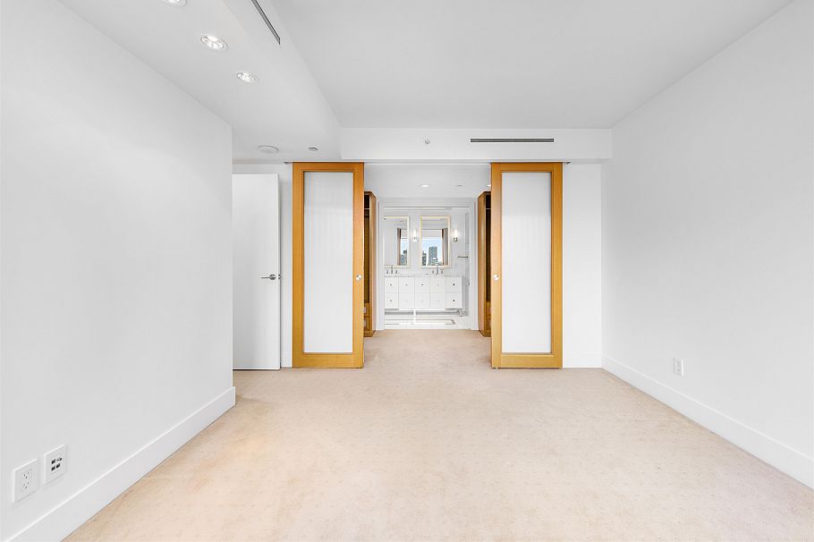 2301 667 Howe Street Vancouver, BC - 21