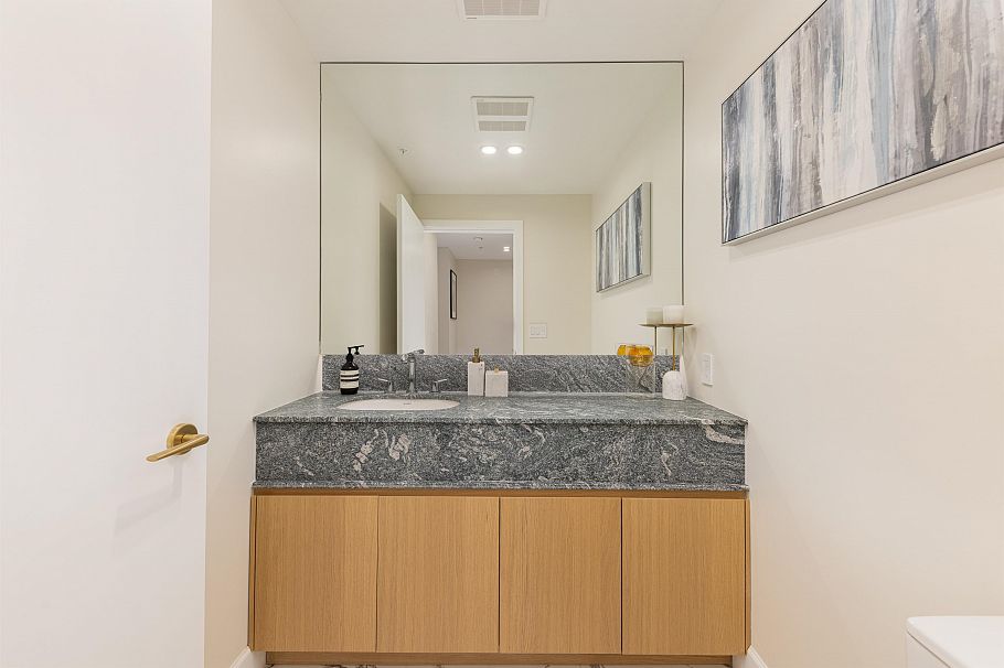 309 3668 W 10th Avenue Vancouver, BC - 29