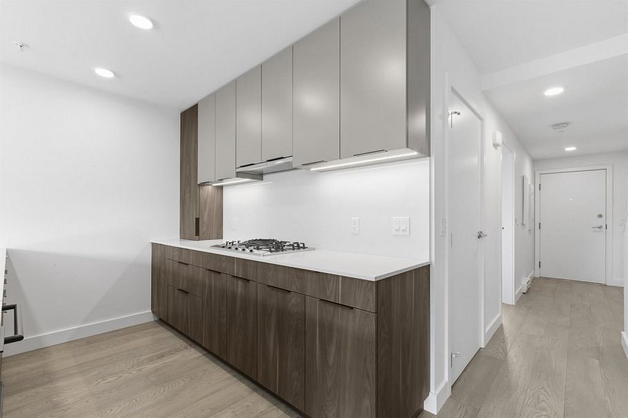 305 3590 W 39th Avenue Vancouver, BC - 8