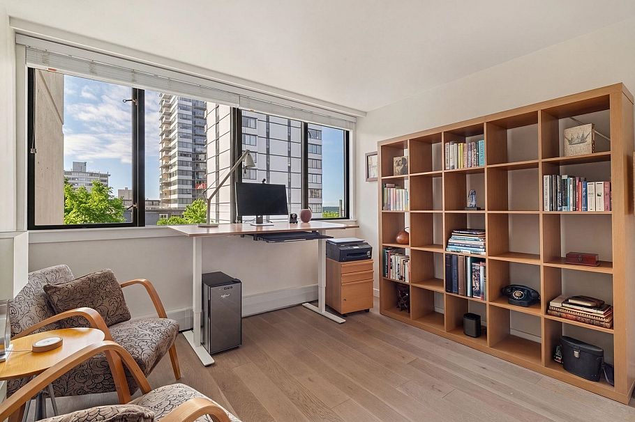 406 1740 Comox Street Vancouver, BC - 18