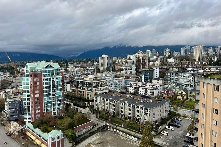 1903 145 St. Georges Avenue North Vancouver, BC - 5