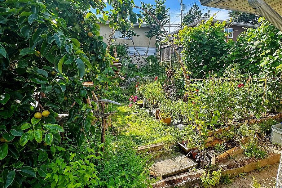 5569 Culloden Street Vancouver, BC - 19