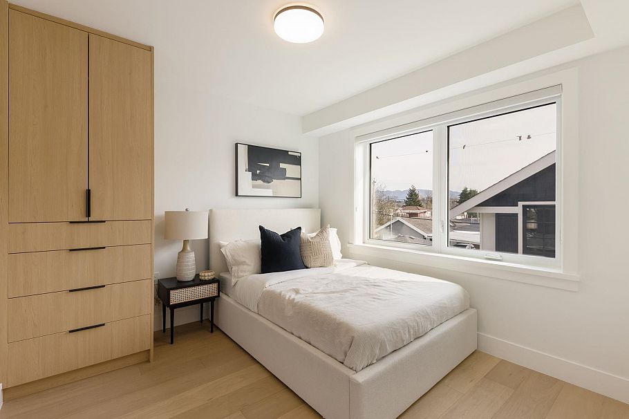 1 550 Kaslo Street Vancouver, BC - 24