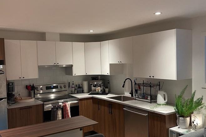 995 E 47th Avenue Vancouver, BC - 17