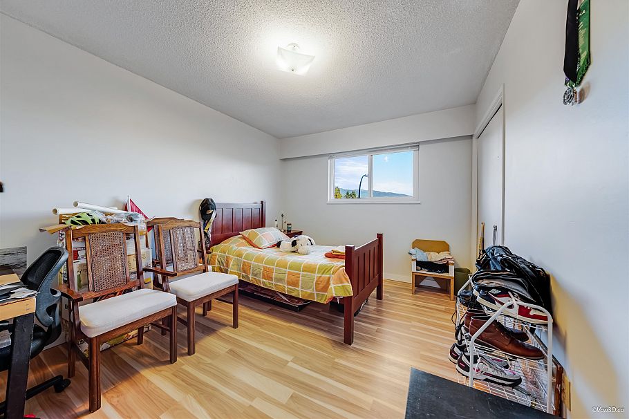 465 Felton Road North Vancouver, BC - 26