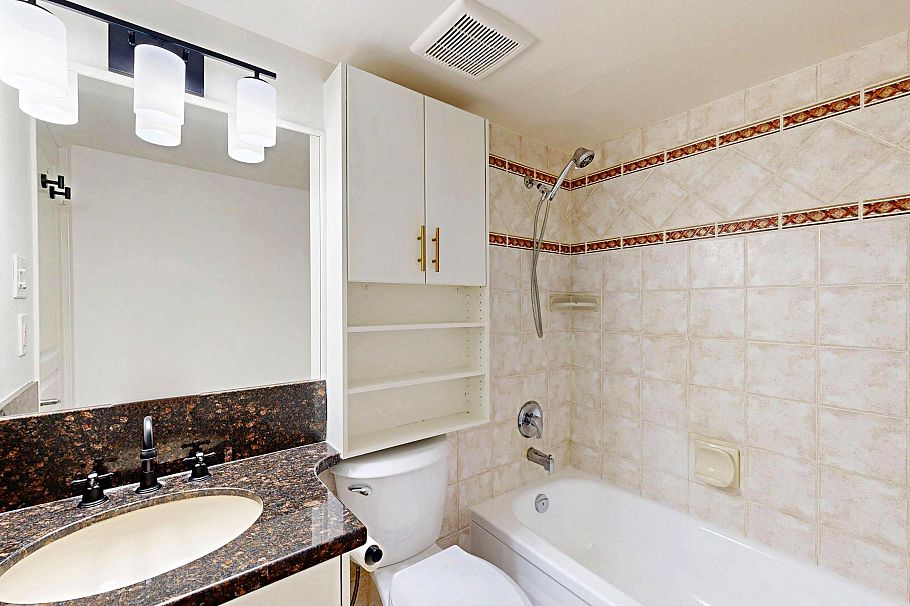 906 2370 W 2nd Avenue Vancouver, BC - 19