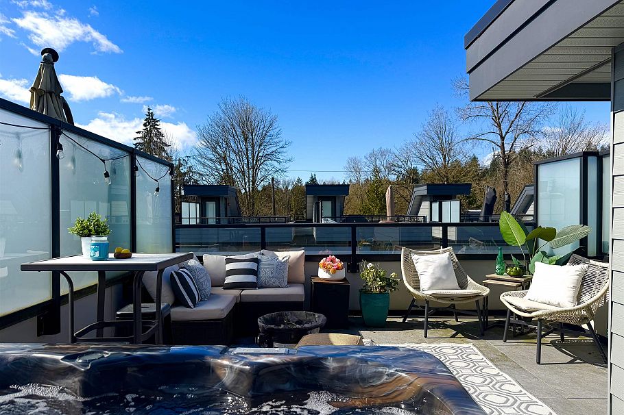 21 856 Orwell Street North Vancouver, BC - 1