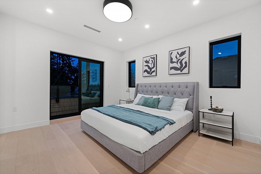 1605 E 21st Avenue Vancouver, BC - 18