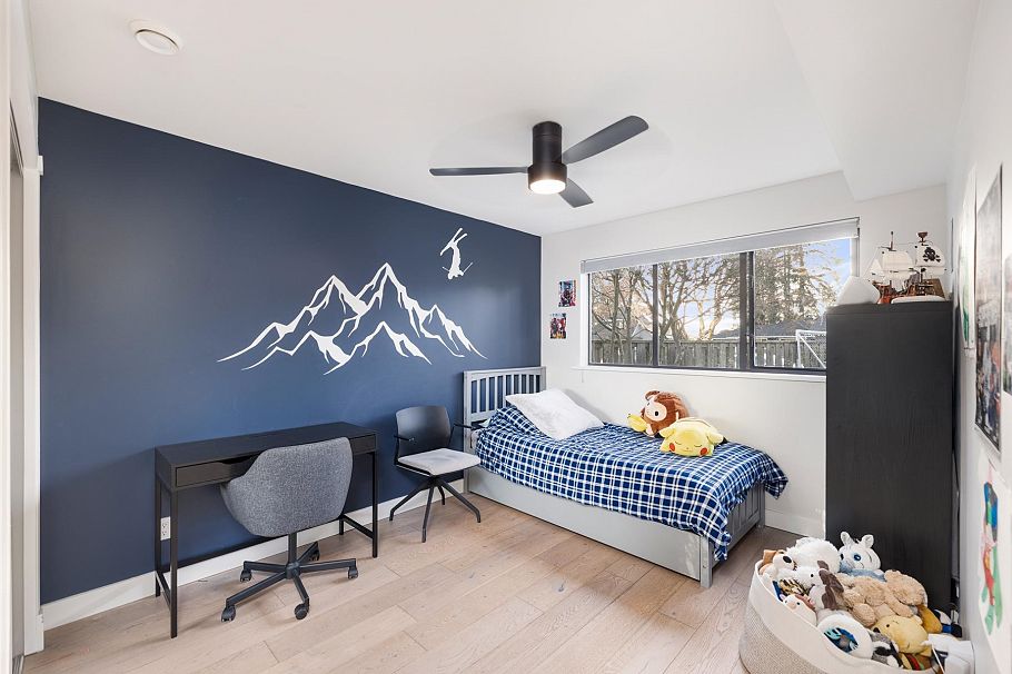 4198 Sunset Boulevard North Vancouver, BC - 22