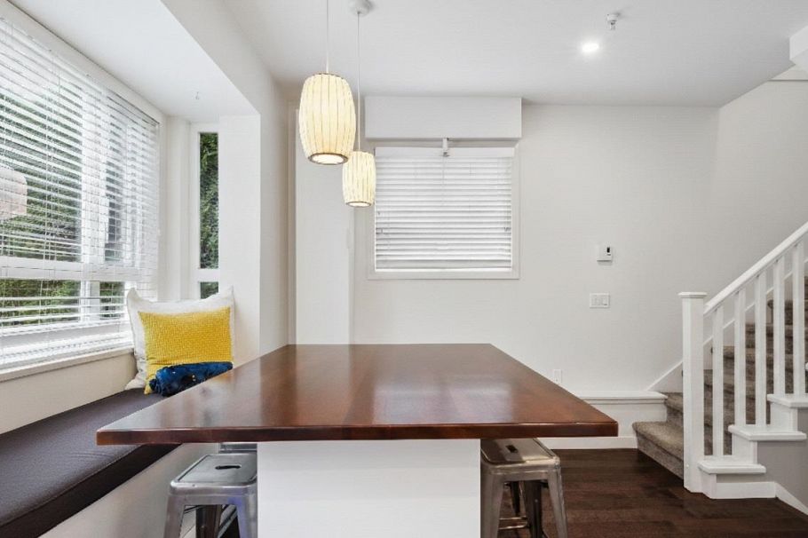 158 W 22nd Street North Vancouver, BC - 5