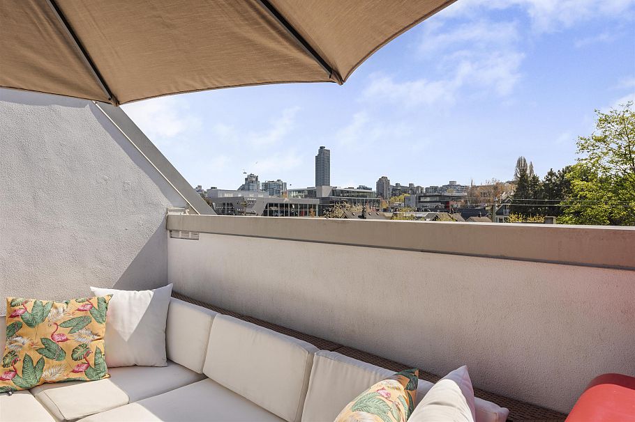 1858 W 1st Avenue Vancouver, BC - 27