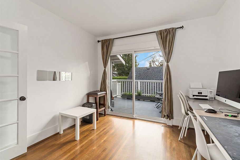 3322 W 38th Avenue Vancouver, BC - 12