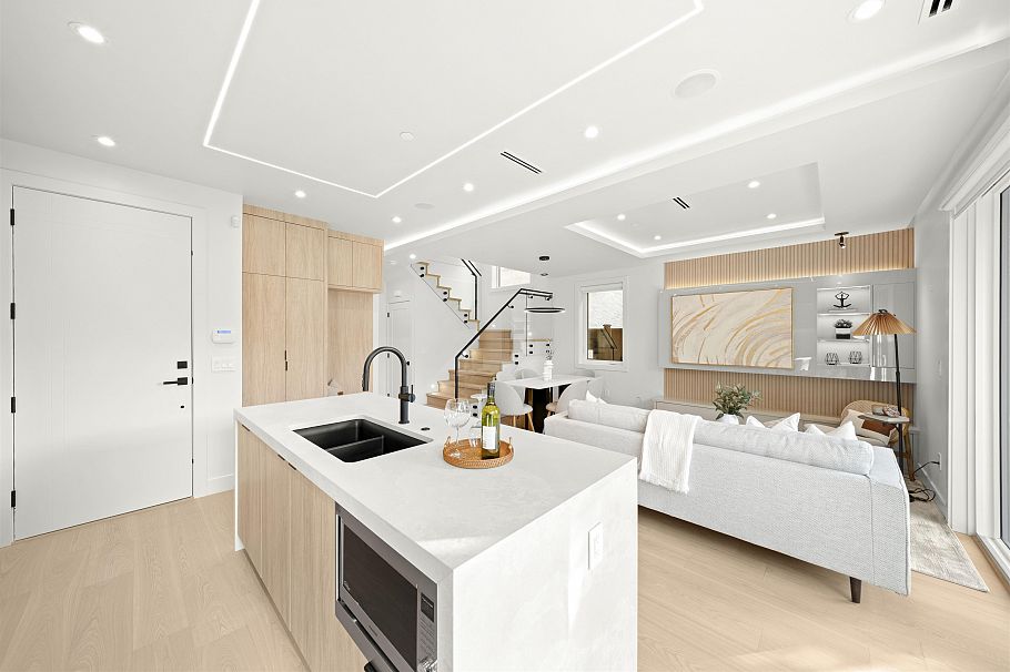 2 3466 W 22nd Avenue Vancouver, BC - 7