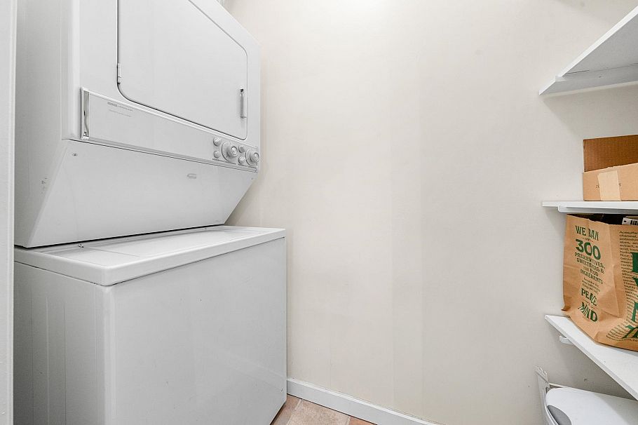 409 1688 Cypress Street Vancouver, BC - 23