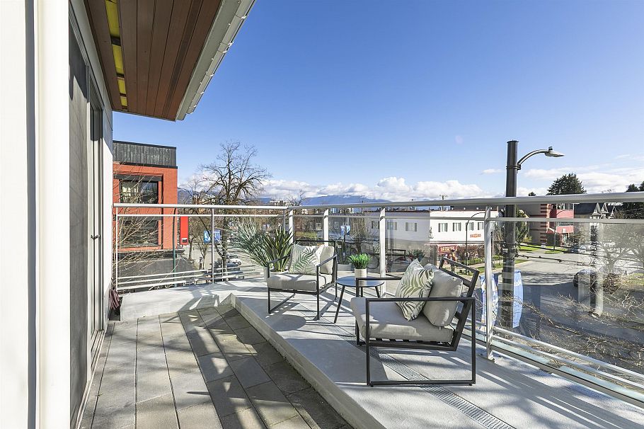 206 3333 Main Street Vancouver, BC - 21