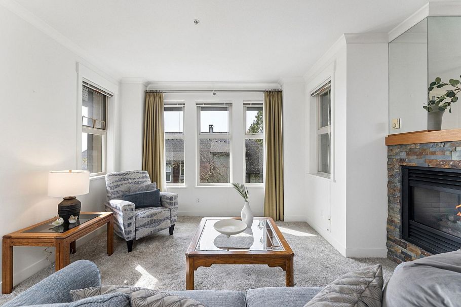 306 188 W 29th Street North Vancouver, BC - 3