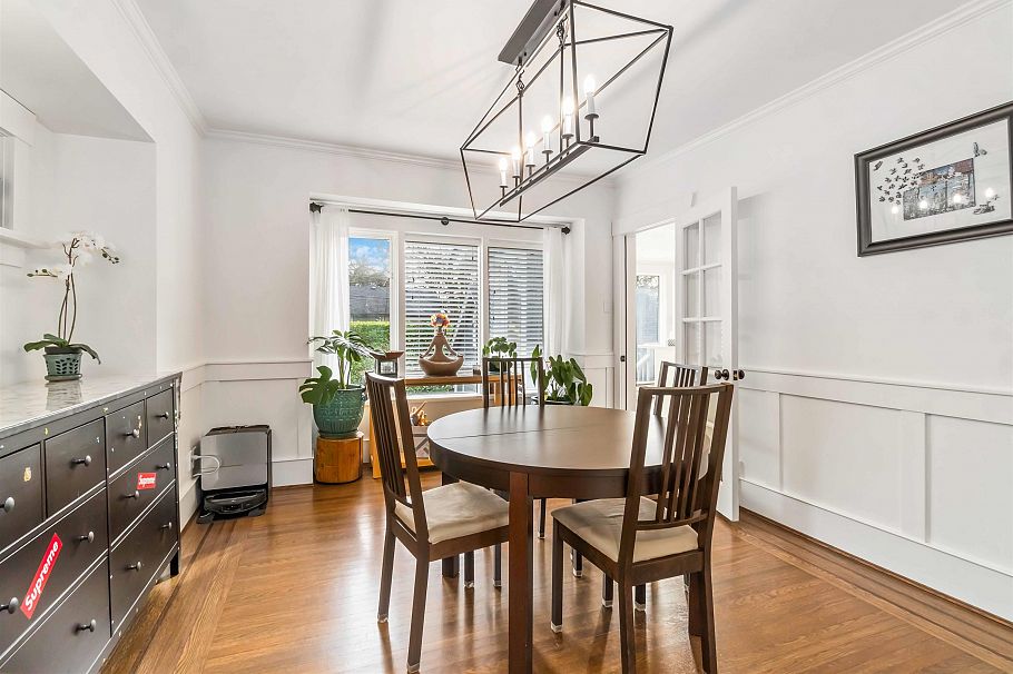 3322 W 38th Avenue Vancouver, BC - 6