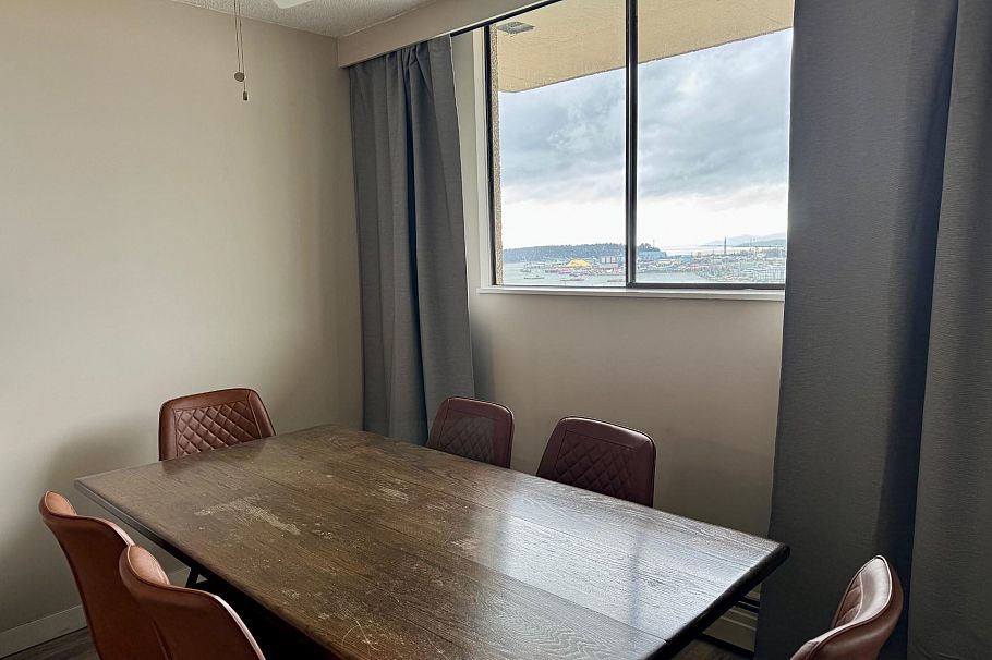 1903 145 St. Georges Avenue North Vancouver, BC - 10