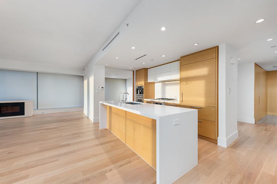 2301 667 Howe Street Vancouver, BC - 16