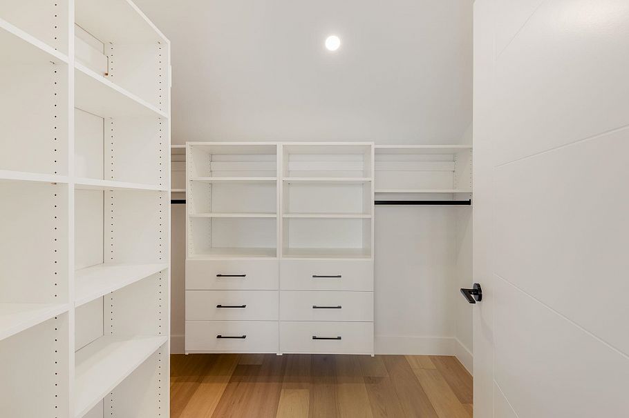 1 550 Kaslo Street Vancouver, BC - 19