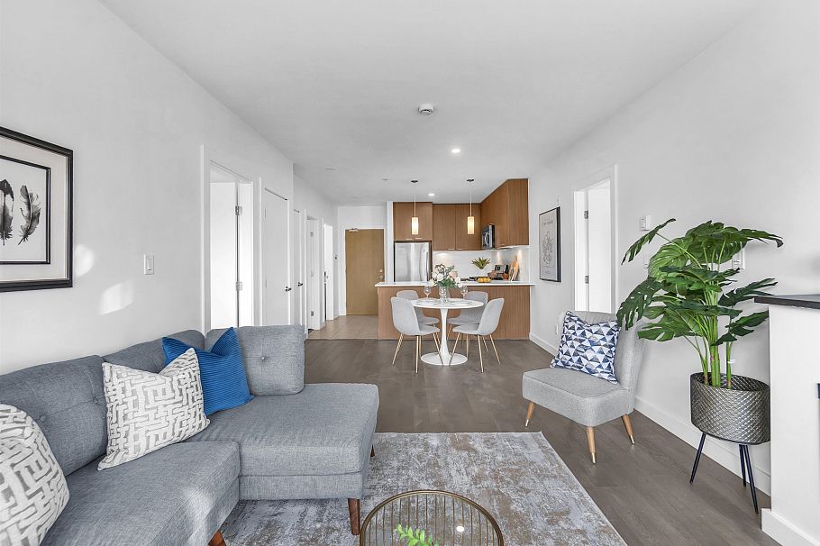 202 1330 Marine Drive North Vancouver, BC - 4