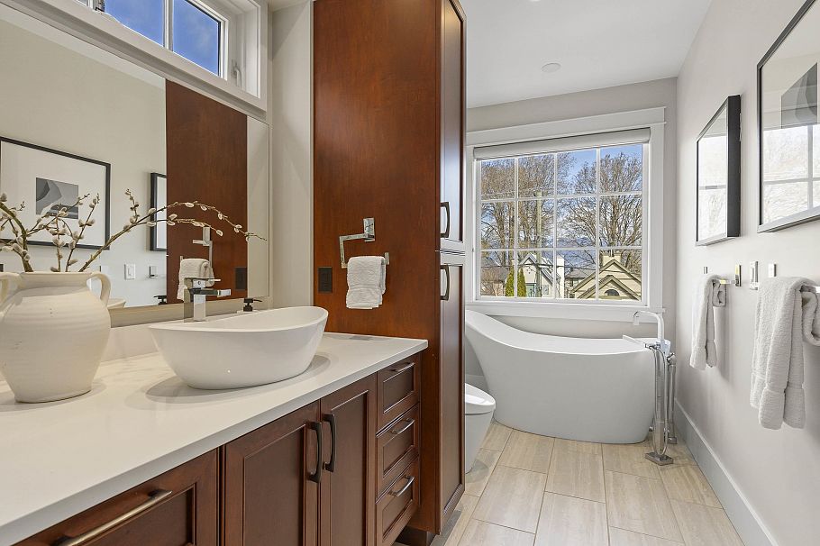 3483 Collingwood Street Vancouver, BC - 23