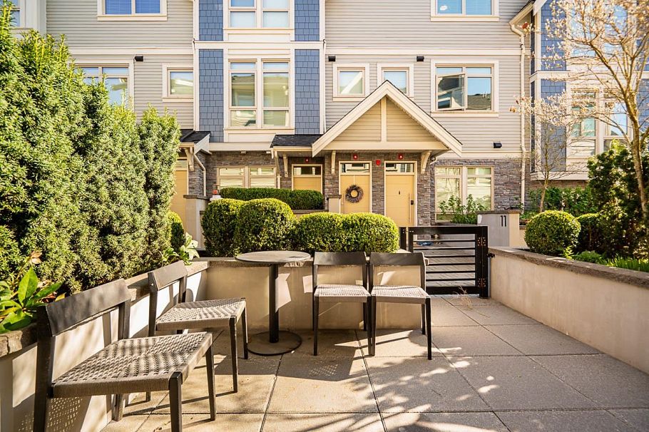 4 115 W Queens Road North Vancouver, BC - 29