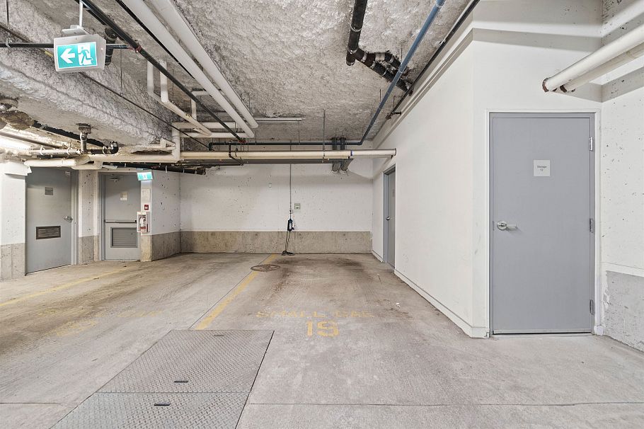 10 1419 E 1st Avenue Vancouver, BC - 24